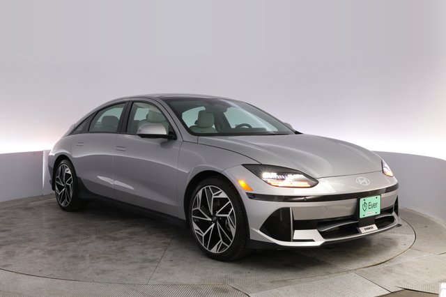 2024 Hyundai IONIQ 6 — photo 10 of 21