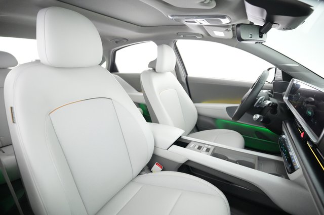 2024 Hyundai IONIQ 6 — photo 18 of 21