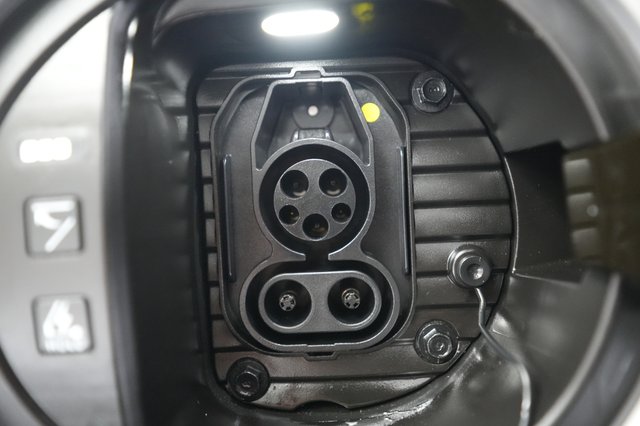 2024 Hyundai IONIQ 6 — photo 8 of 21