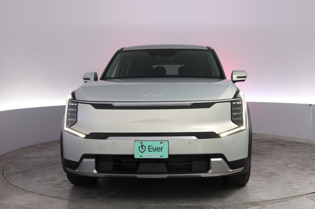 2024 Kia EV9 — photo 9 of 26