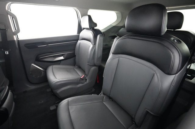 2024 Kia EV9 — photo 19 of 26