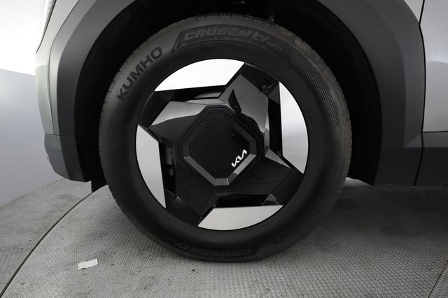 2024 Kia EV9 — photo 15 of 26