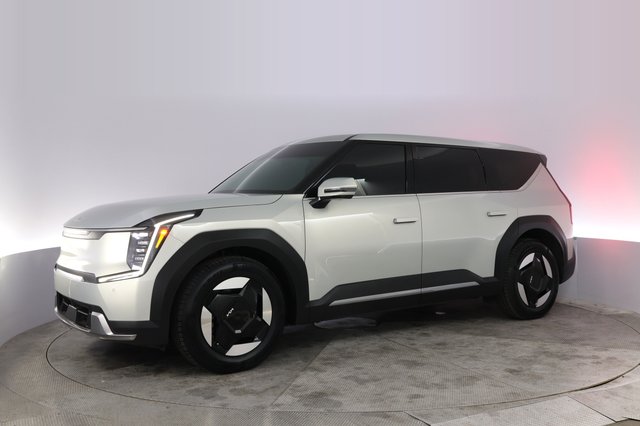 2024 Kia EV9 — photo 14 of 29