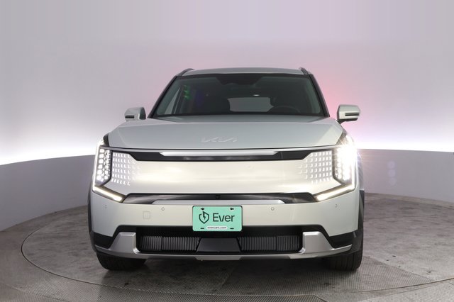 2024 Kia EV9 — photo 9 of 23