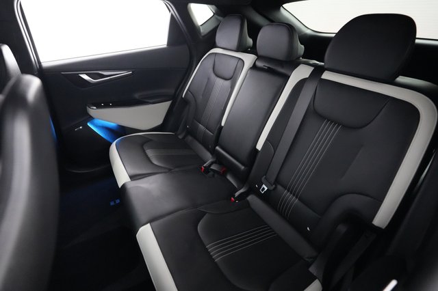 2024 Kia EV6 — photo 19 of 28