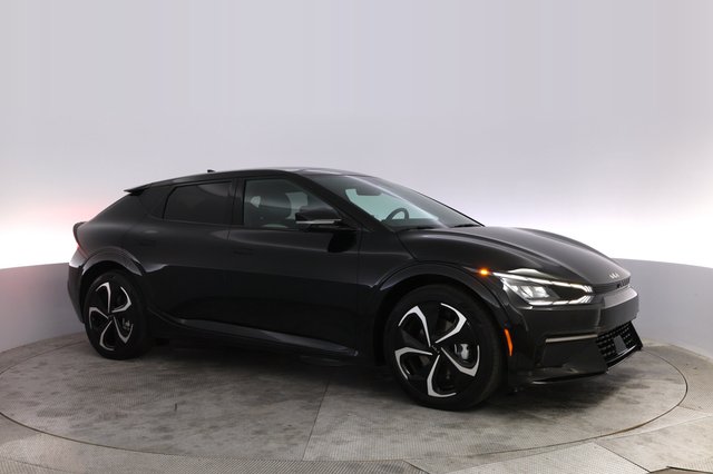 2024 Kia EV6 — photo 11 of 28