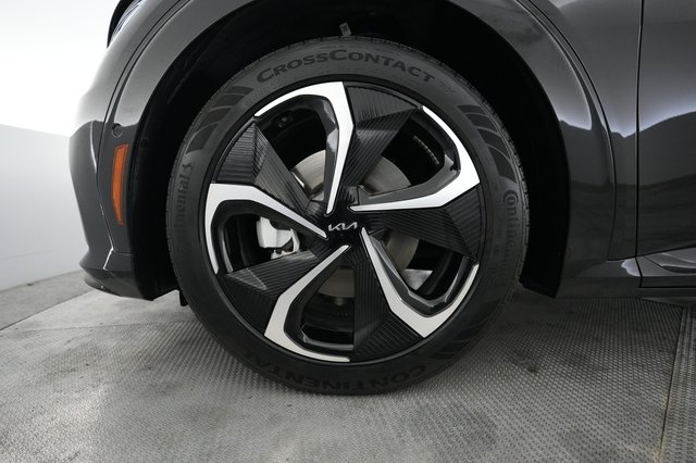 2024 Kia EV6 — photo 15 of 28