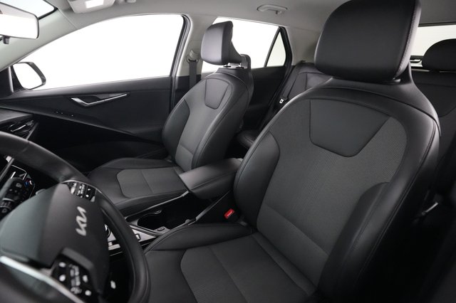 2024 Kia Niro EV — photo 3 of 23