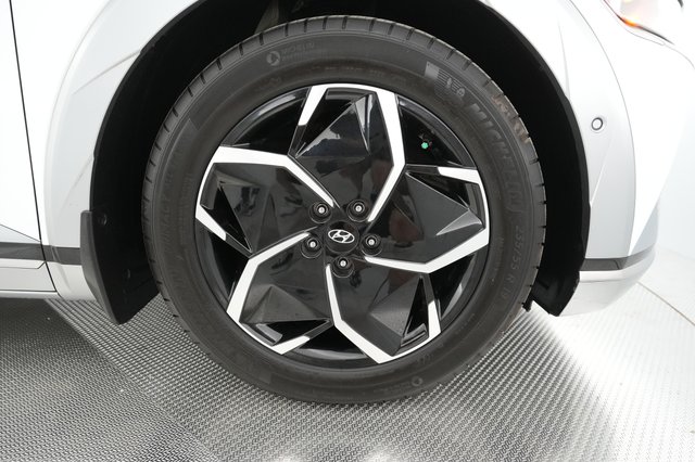2023 Hyundai IONIQ 5 — photo 11 of 20