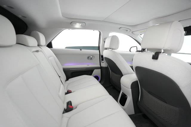 2023 Hyundai IONIQ 5 — photo 15 of 20