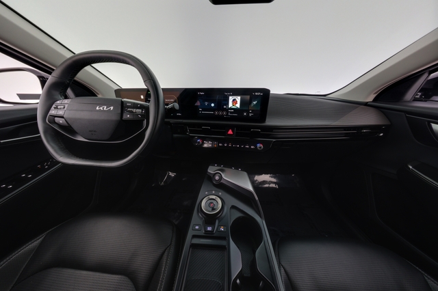 2025 Kia EV6