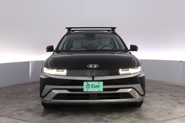 2025 Hyundai IONIQ 5 — photo 9 of 25