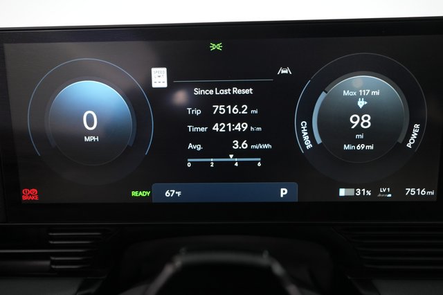 2025 Hyundai IONIQ 5 — photo 5 of 24