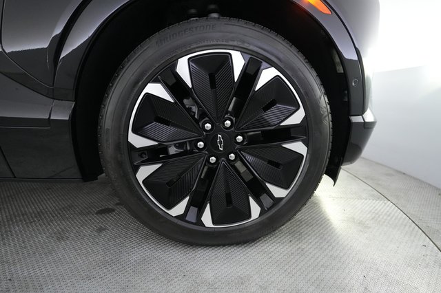 2025 Chevrolet Blazer EV — photo 16 of 26