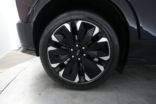 2025 Chevrolet Blazer EV — photo 17 of 26