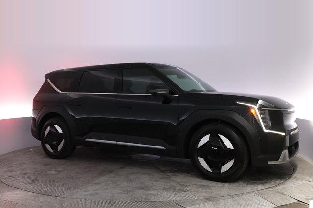 2026 Kia EV9 — photo 11 of 36