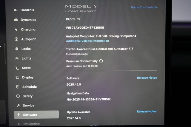 2026 Tesla Model Y — photo 5 of 23