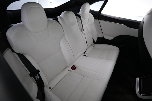 2022 Tesla Model S