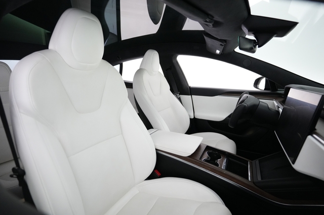 2022 Tesla Model S