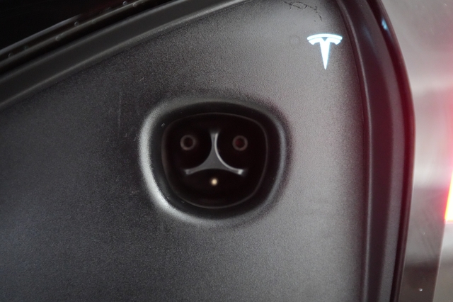 2023 Tesla Model S