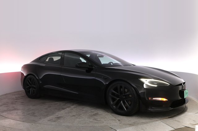 2023 Tesla Model S — photo 11 of 28