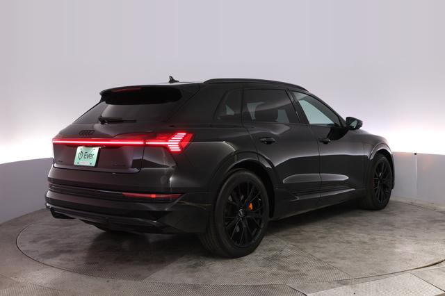 2023 Audi e-tron