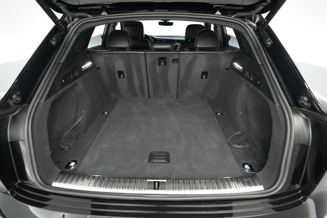 2023 Audi e-tron — photo 6 of 28