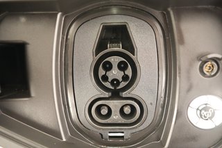 2024 Ford F-150 Lightning — photo 8 of 15