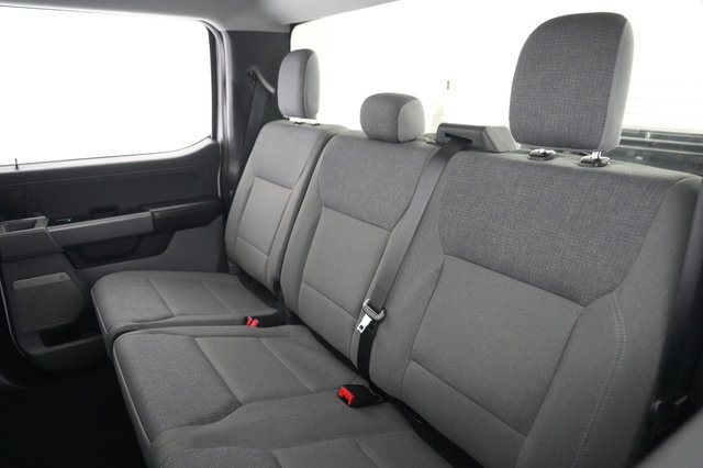 2024 Ford F-150 Lightning — photo 13 of 15