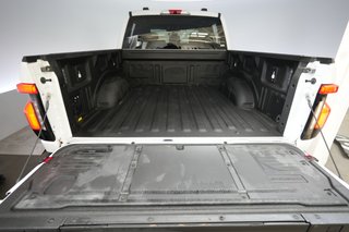 2024 Ford F-150 Lightning — photo 6 of 15