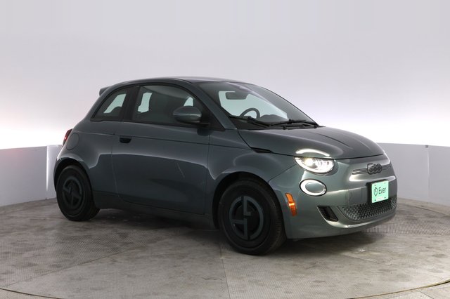 2025 Fiat 500e — photo 11 of 23