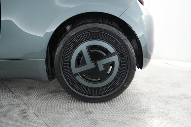 2025 Fiat 500e — photo 7 of 23