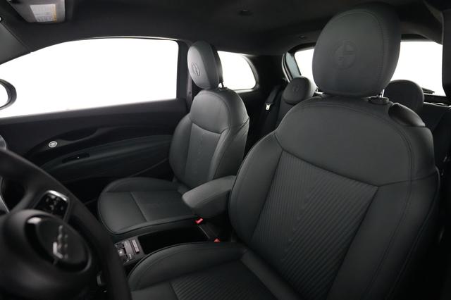 2025 Fiat 500e