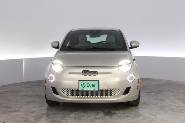 2025 Fiat 500e