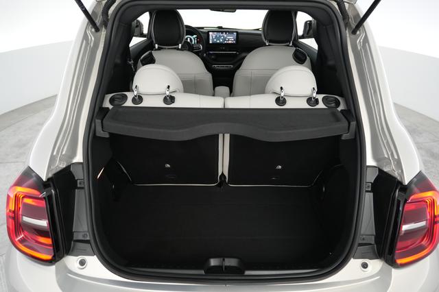 2025 Fiat 500e