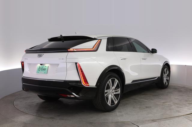 2024 Cadillac Lyriq