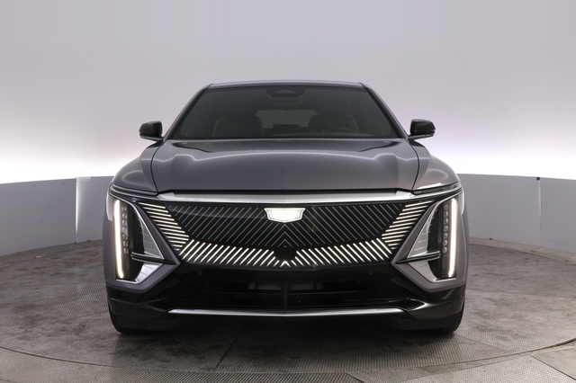 2024 Cadillac Lyriq