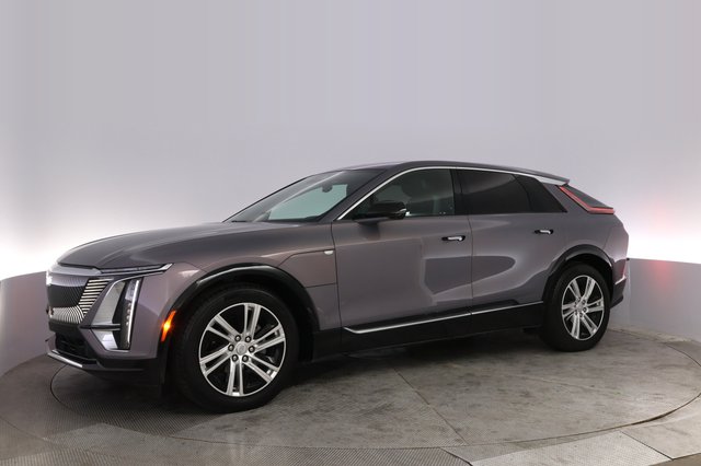 2024 Cadillac Lyriq — photo 13 of 22