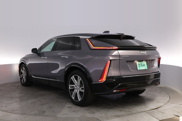 2024 Cadillac Lyriq