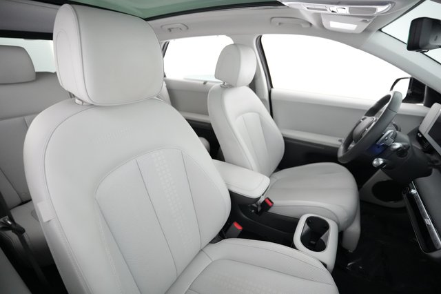 2024 Hyundai IONIQ 5 — photo 18 of 21