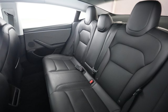 2025 Tesla Model 3 — photo 19 of 21