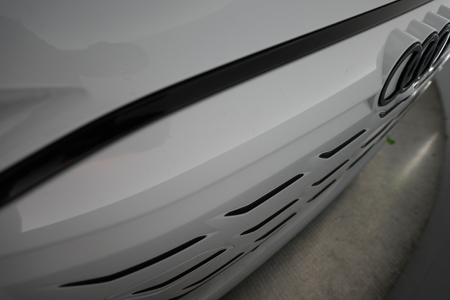 2025 Audi S6 e-tron