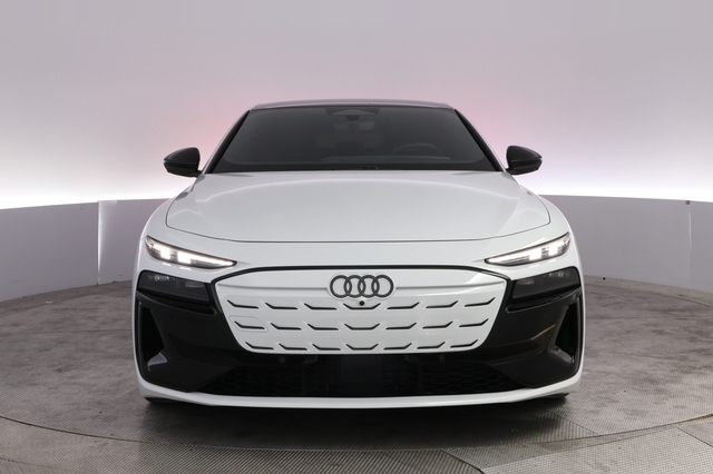 2025 Audi S6 e-tron