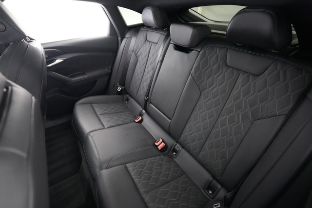 2025 Audi S6 e-tron