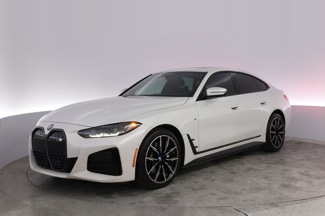 2022 BMW i4 — VIN WBY73AW09NFM76267