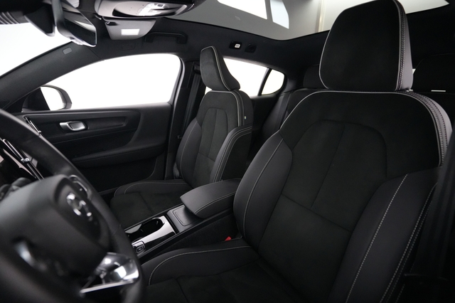 2023 Volvo C40 Recharge