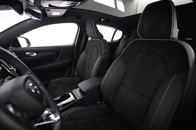 2023 Volvo C40 Recharge