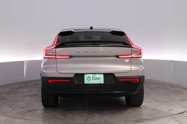 2023 Volvo C40 Recharge