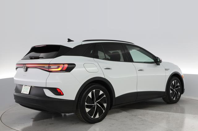 2021 Volkswagen ID.4 — photo 2 of 29