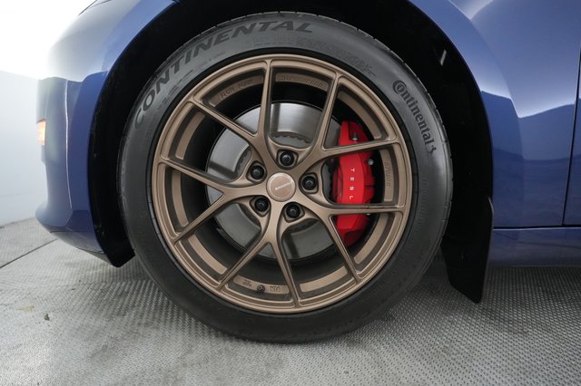 2023 Tesla Model 3 — photo 15 of 23